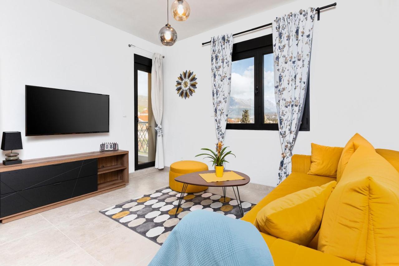 Ell Star Apartment Тиват Экстерьер фото
