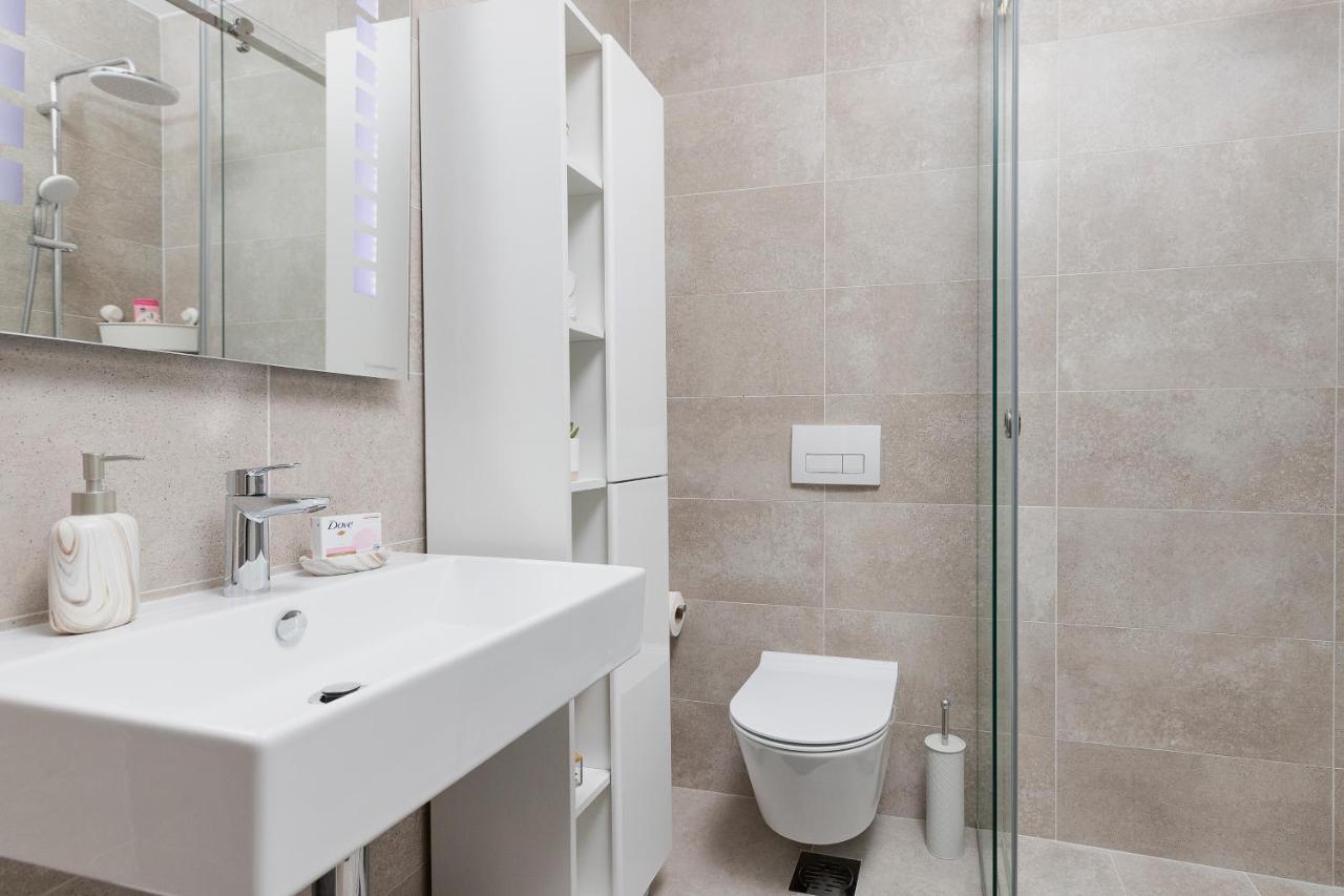 Ell Star Apartment Тиват Экстерьер фото
