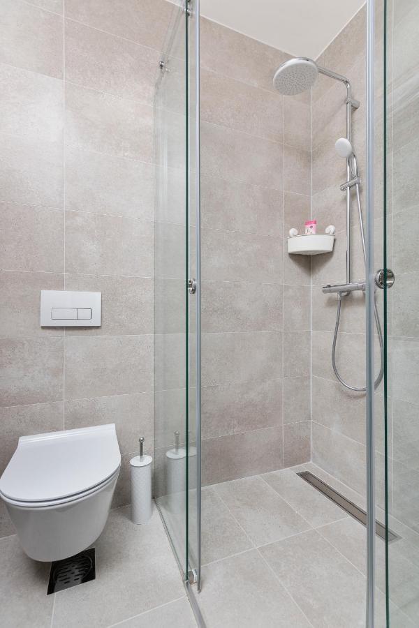 Ell Star Apartment Тиват Экстерьер фото