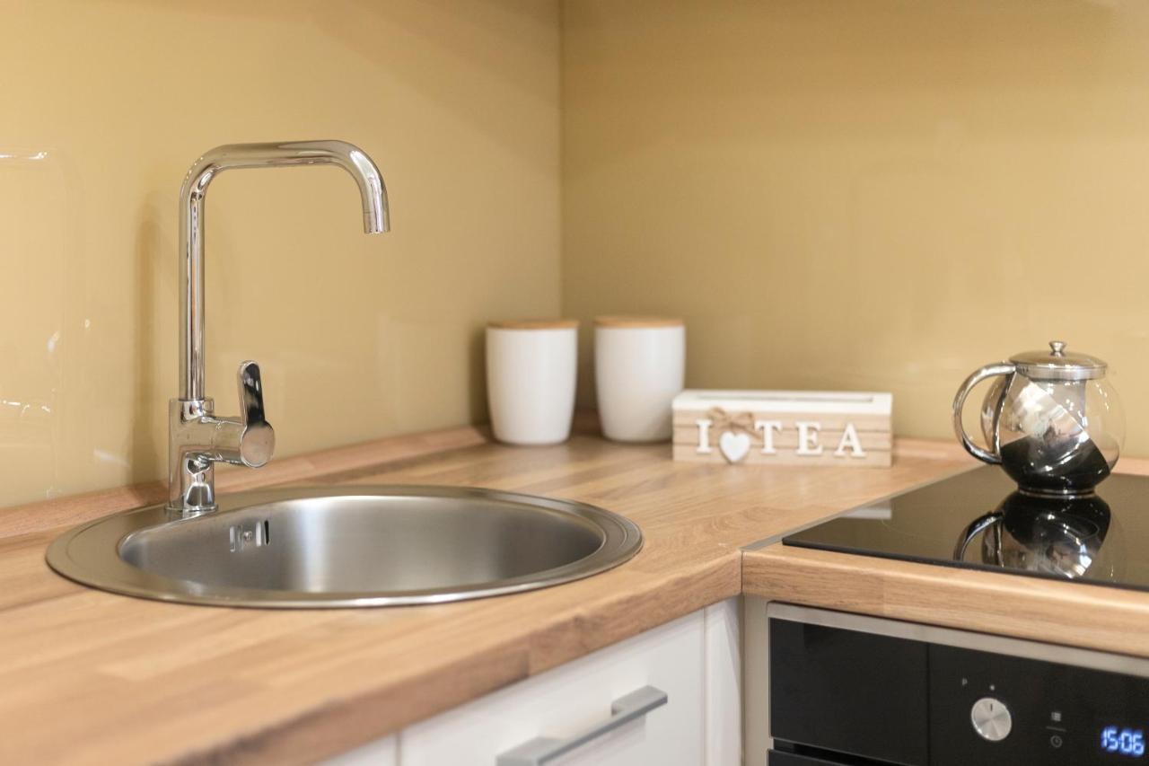 Ell Star Apartment Тиват Экстерьер фото
